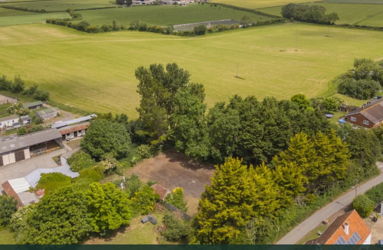 Development Potential in Stretcholt photo